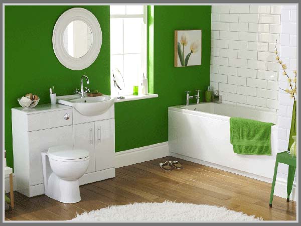 Kesan segar di kamar mandi dengan warna hijau